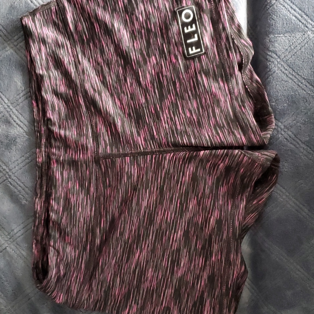 Excellent condition Fleo shorts 2.5 inseam